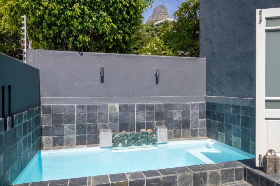 To Let 1 Bedroom Property for Rent in Sea Point Western Cape